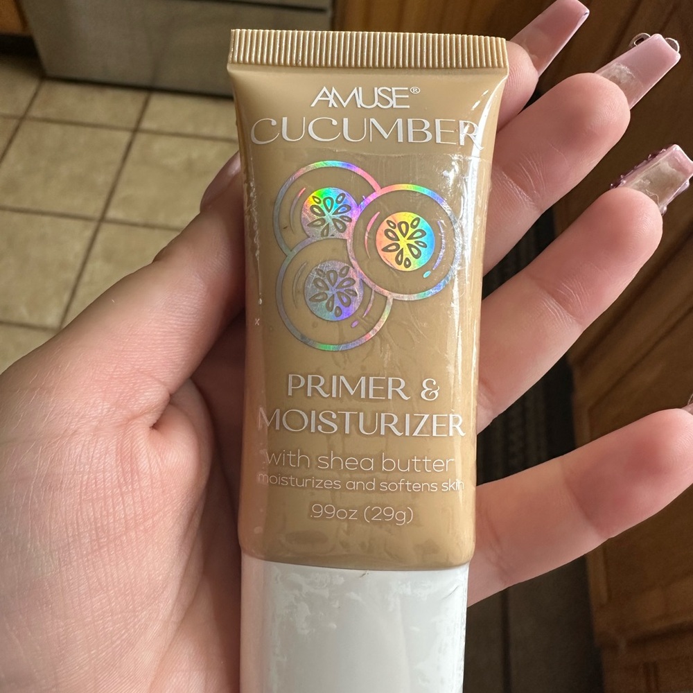Amuse Cucumber Primer & Moisturizer